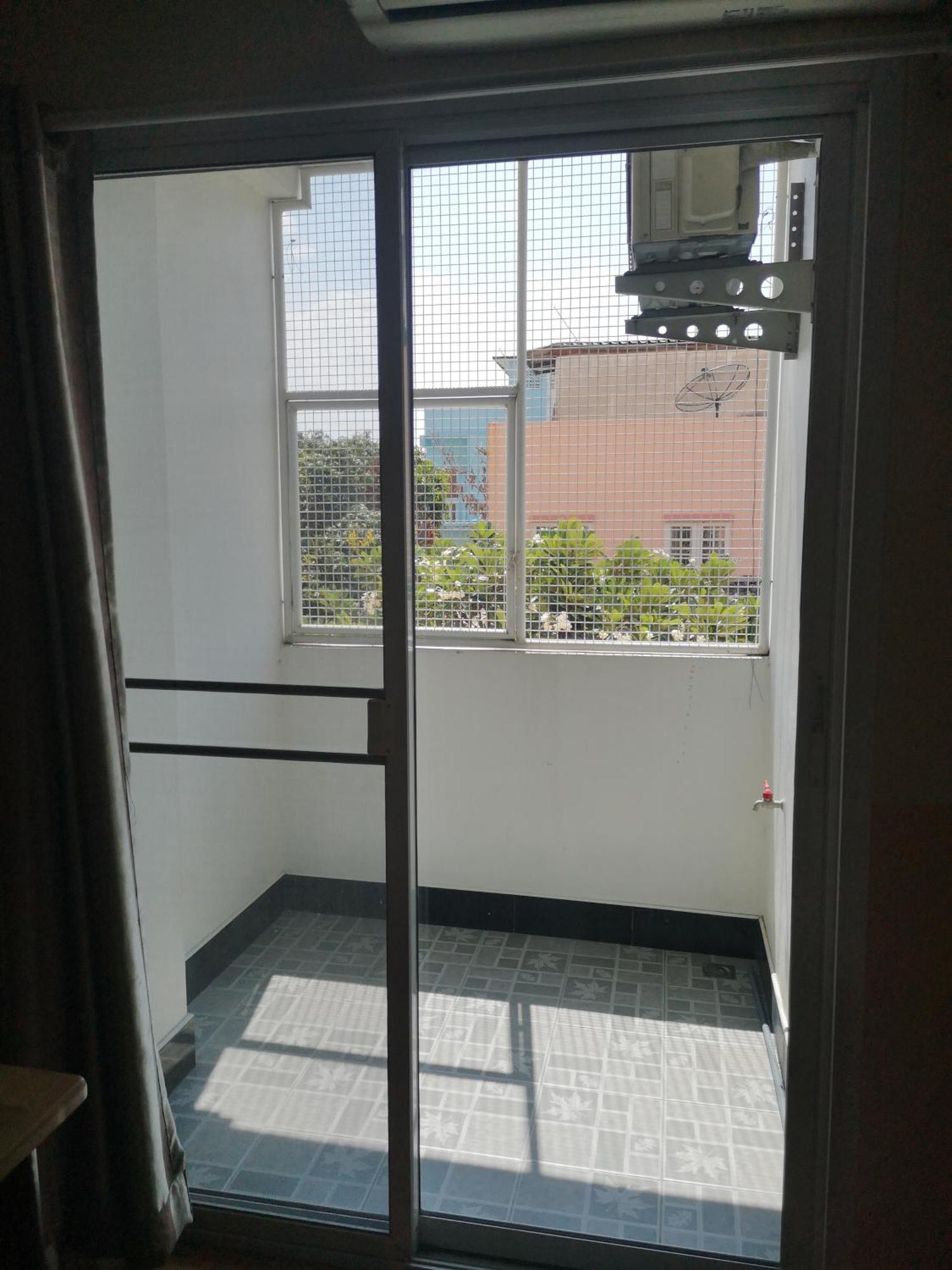Sab Suwarn Mansion Hotel Szuphanburi Kültér fotó