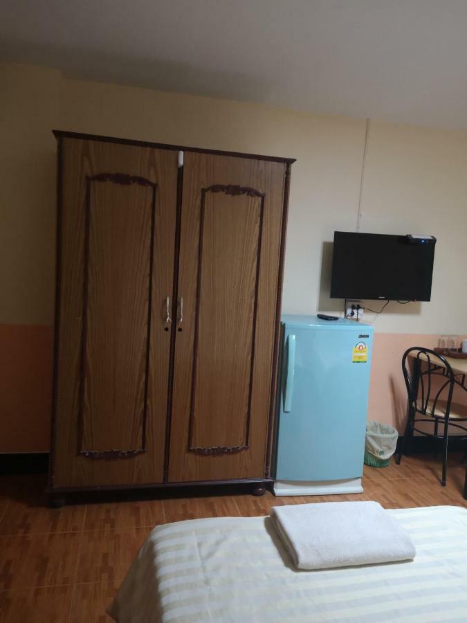 Sab Suwarn Mansion Hotel Szuphanburi Kültér fotó